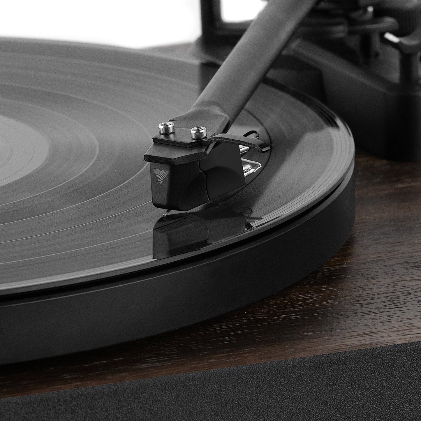 Premiere T1 Turntable System